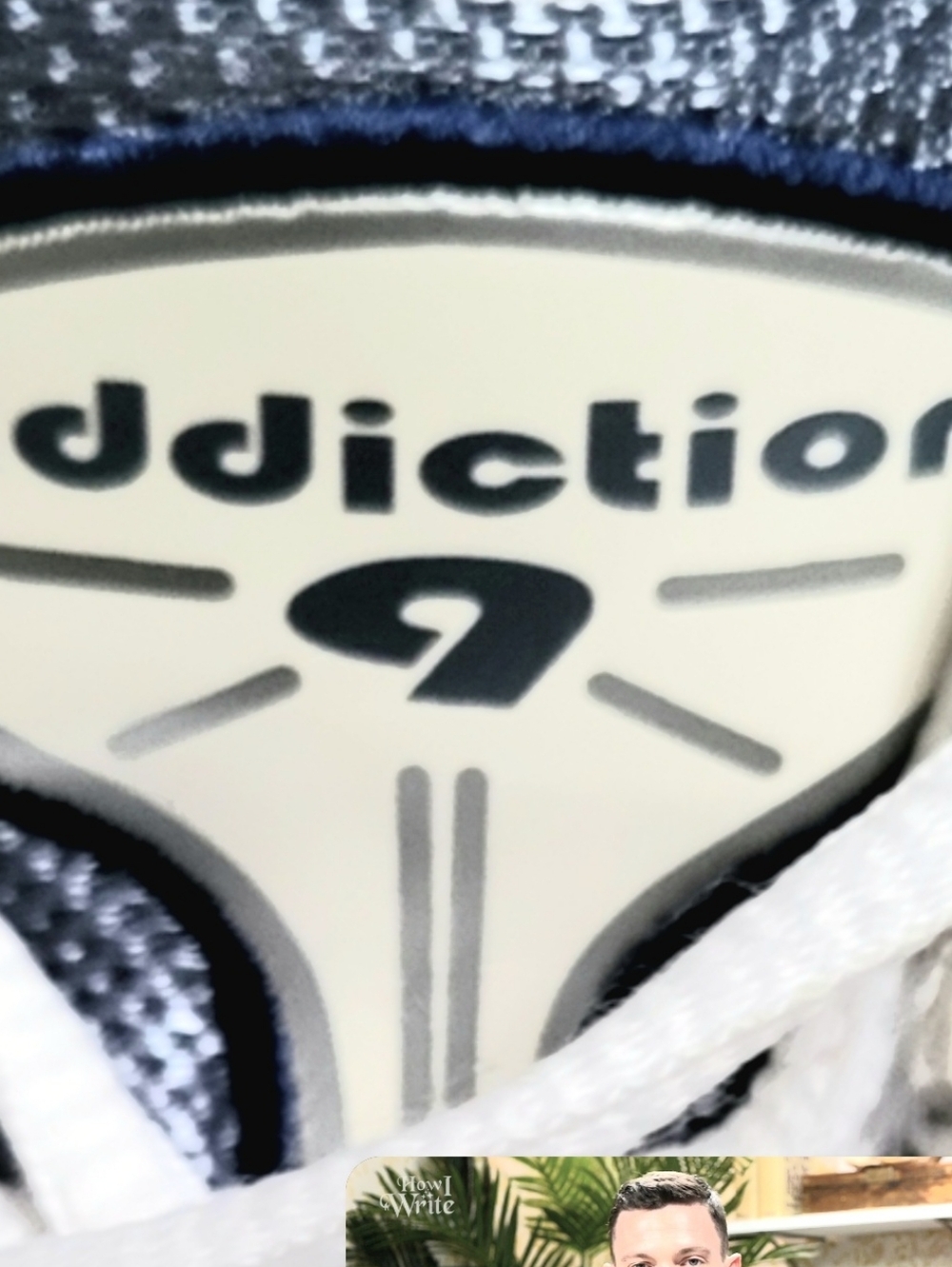 Brooks Addiction 9 Athletic Run Walk Tennis Shoe Sneaker White Blue Women 9.5 - Picture 9 of 9